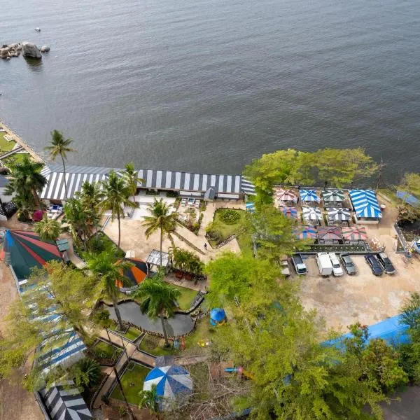 Rusty Rock Beach Resort & Spa, готель у місті Мванза