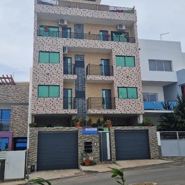 SUITES-HOME, CIDADELA, hotel v destinaci Praia