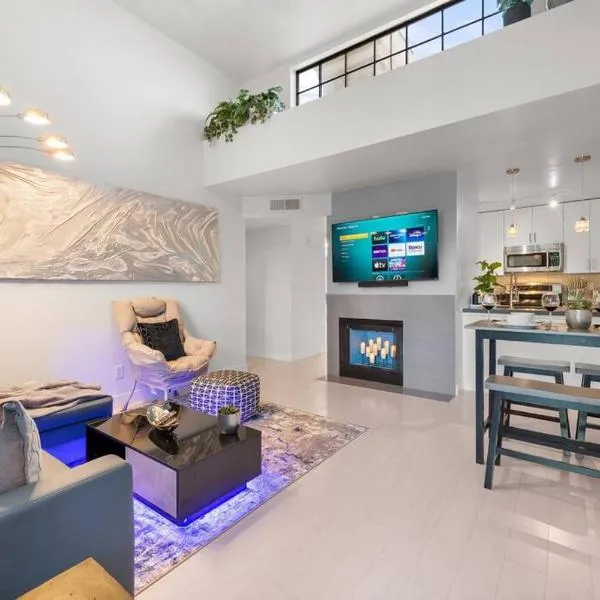 The Hidden Gem, King bed & Swimming Pool!, Hotel in Chandler