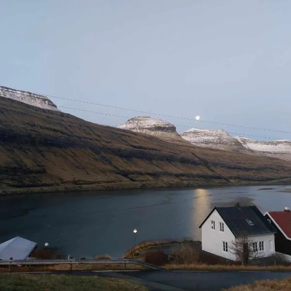 Fjord Guesthouse, hotel in Funningsfjørður