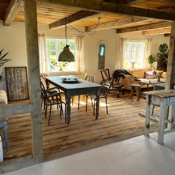 The Beach Farm - charm, beach and stunning nature, hotel in Bedsted Thy