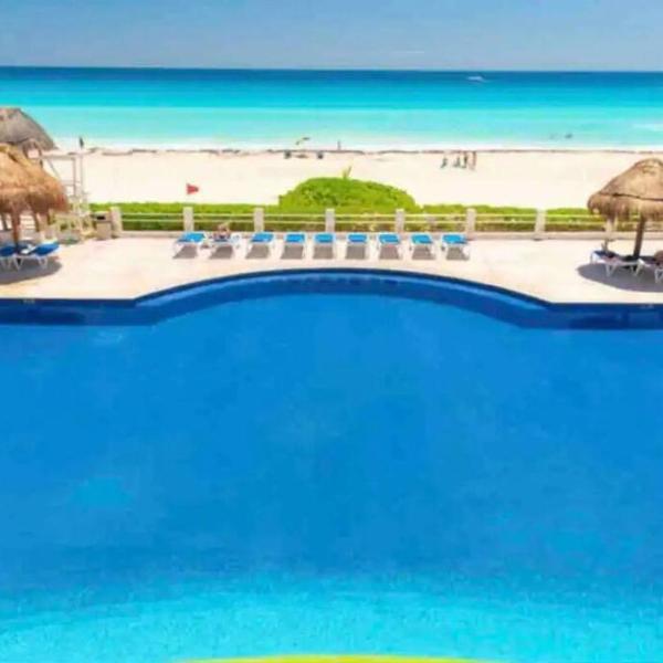 Amazing beachfront apartment, Канкун