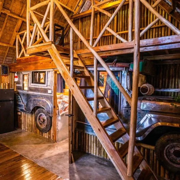 Barya Lang Villa- Native villa with jeepney room, hotel v destinaci El Nido