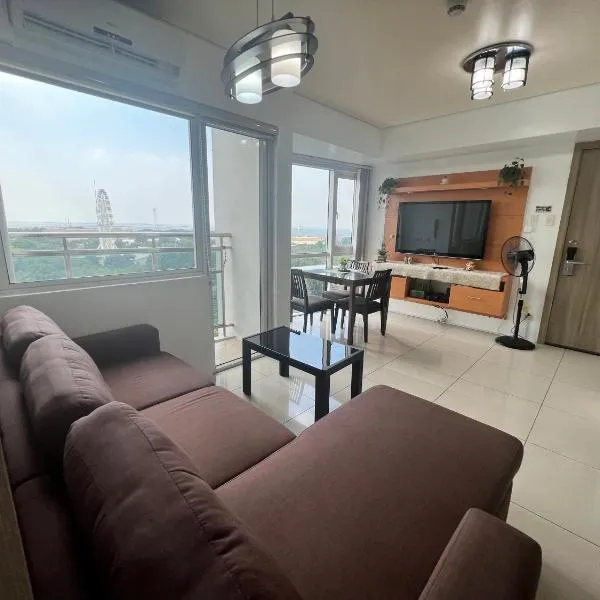 De Luxe, Standard and Studio Suites -The Breeze Residences-close to Airport,Mall of Asia, US Embassy, hótel í Manila