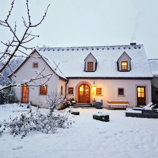 Ferienhaus Rosenhof, ξενοδοχείο σε Weidenbach