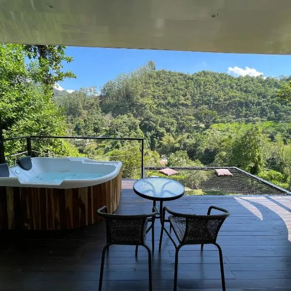 La ceiba cabaña โรงแรมในลาเบกา
