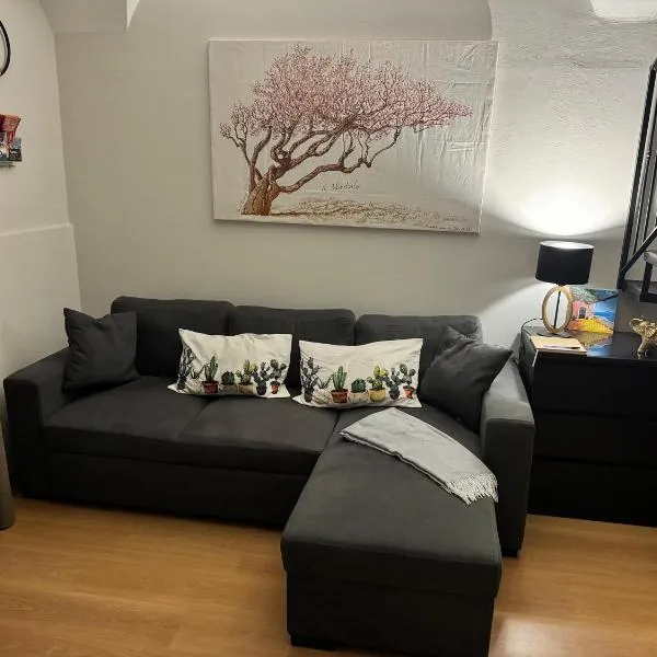 Almond Apartment Catania, hotel v destinaci Catania