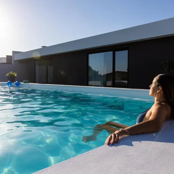 One of a Kind #PDL Luxury Retreat, hotel in Ponta Delgada