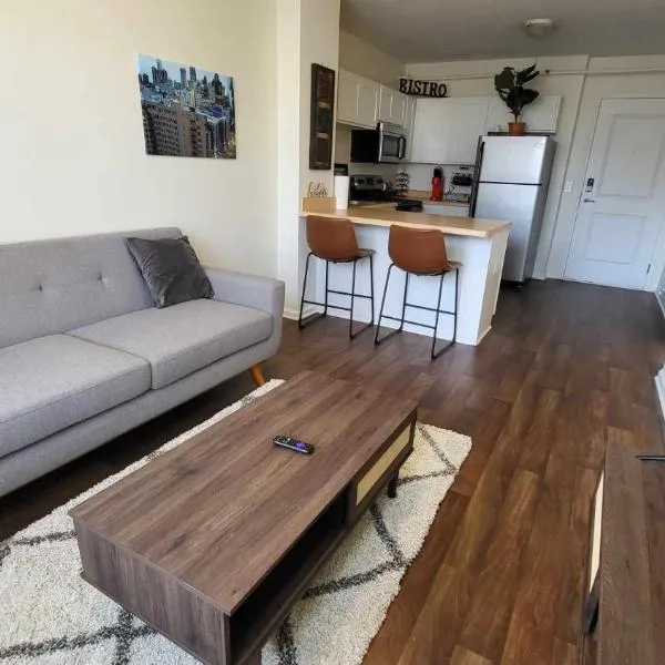 Heart of Detroit Gem! 2BR Apt，位于底特律的酒店