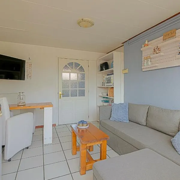 Tiny House Petite - Callantsoog aan Zee、カラントスウオーフのホテル