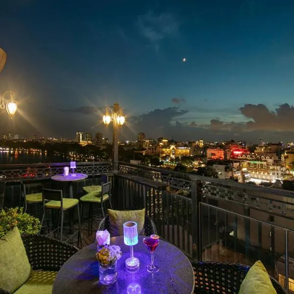 TrangTrang Premium Hotel & Sky Bar, hotel v Hanoji
