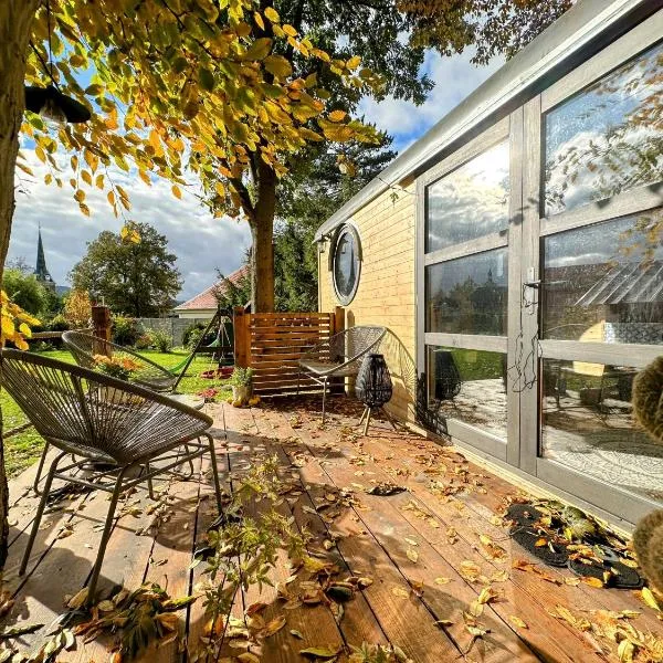 Maringotka Trojzemka, hotel in Hrádek nad Nisou