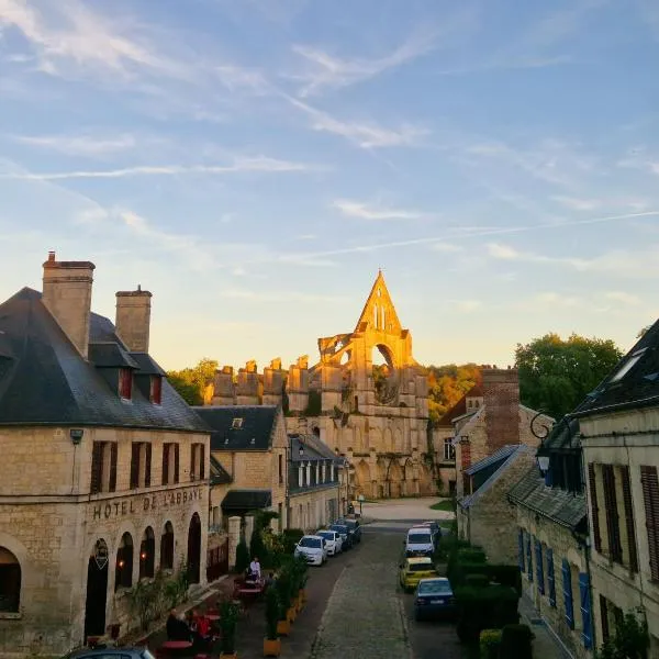 HOTEL DE L'ABBAYE DE LONGPONT, hotel di Longpont