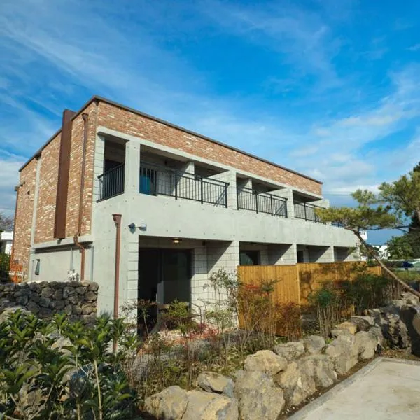 Misoga Pension, hotel in Seogwipo