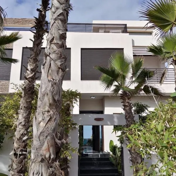 Luxury Villa Jack Beach Resort Ocean Oasis View Panoramic, Hotel in Casablanca