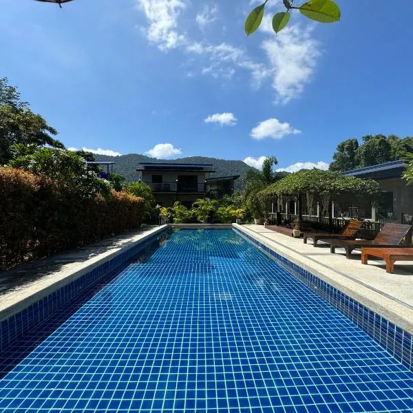 BAAN CHAINARONG, hotel i Koh Lanta