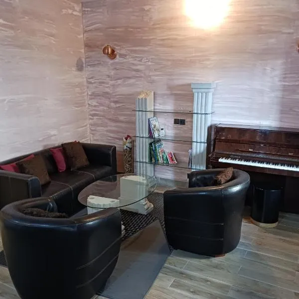 Magnifique appartement, hotel in Cotonou