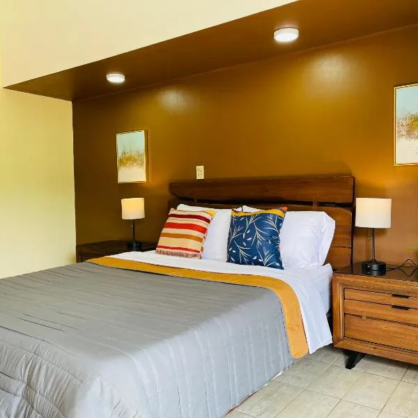 The Rainier Bed & Breakfast 5, hotel v San José