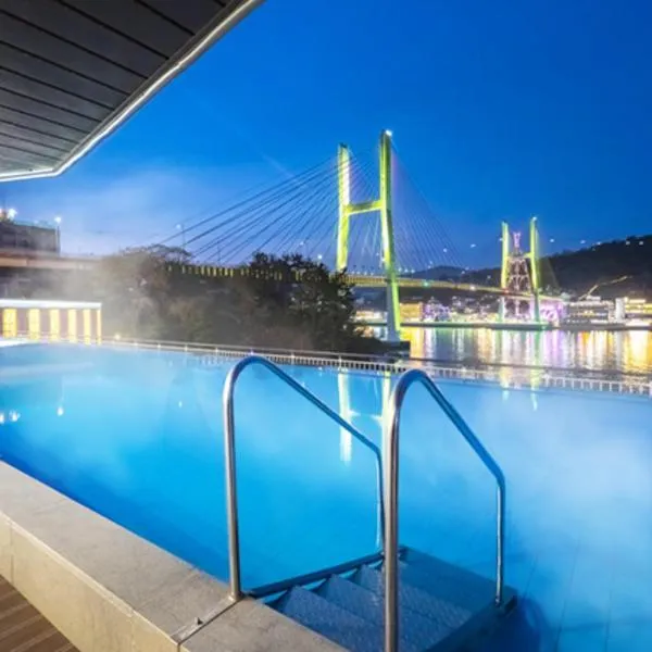Yeosu Hotel Haven, hotel i Yeosu