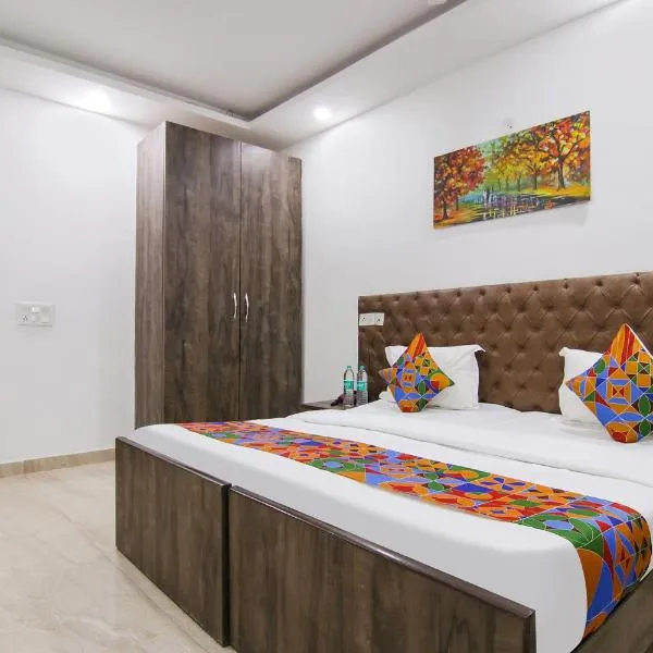 FabExpress The Premium Villa, hotel in New Delhi