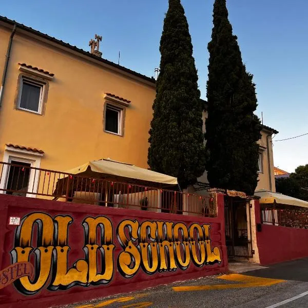 Hostel Old School, hotel in Rijeka