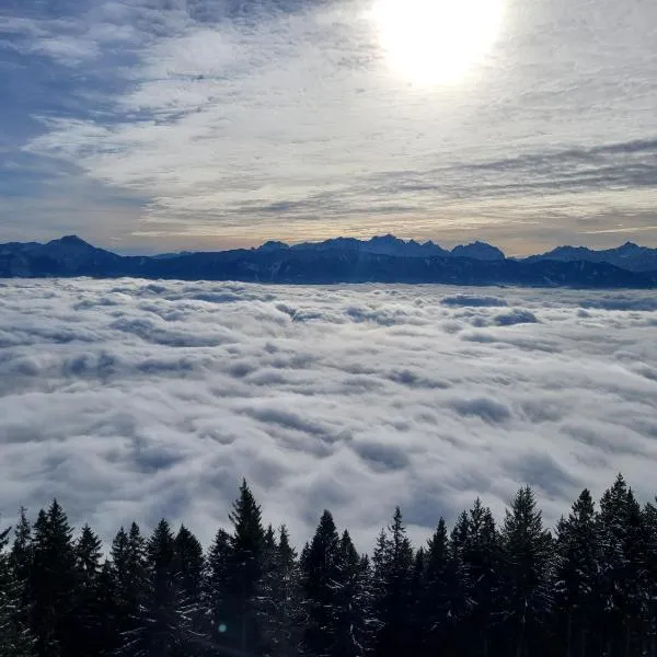 Gerlitzen, Kanzelhöhe, Über den Wolken, Haus Enzian, hotel en Deutschberg