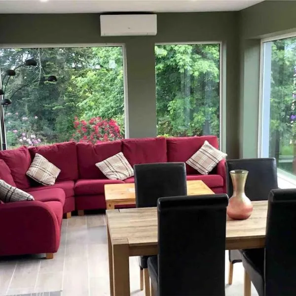 Mary cottage at Tonylion house Kilnaleck, Hotel in Cavan