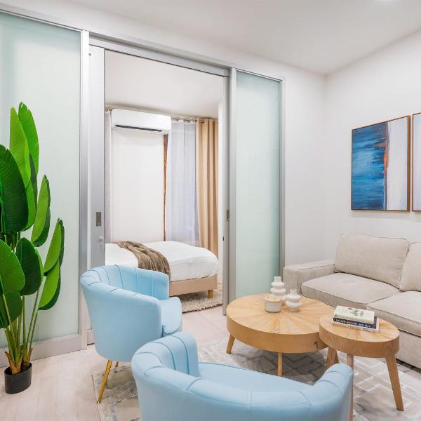 317-2A Sleek Modern 1Br UES W D, New York