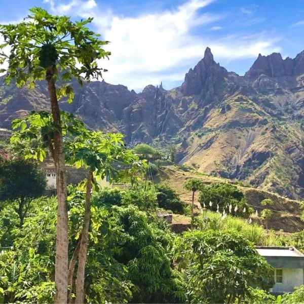 Casa Manuel & Elvira, hotel in Chão Queimado