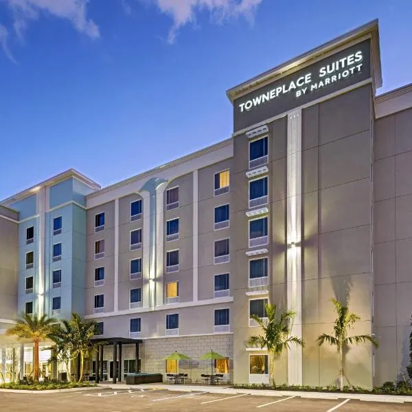 TownePlace Suites by Marriott Naples, hotelli kohteessa Naples
