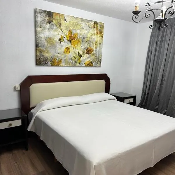 La Casona del Pinar Albergue, ξενοδοχείο σε San Rafael