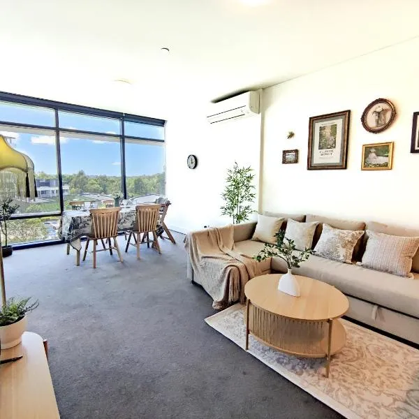 French Country Style in Olympic Park, hotel din Sydney