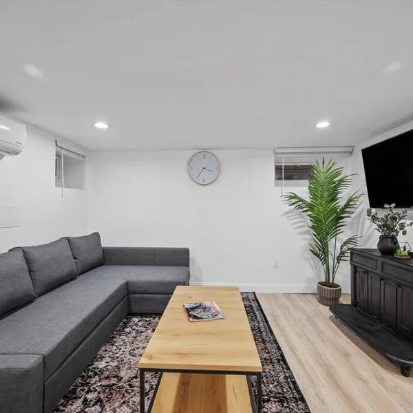 Shadyside, Pittsburgh, Modern and Quiet 1 Bedroom Unit1 with Free Parking, hotel in Pittsburgh