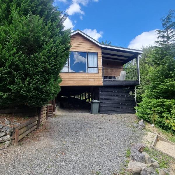 7 Alpine Avenue