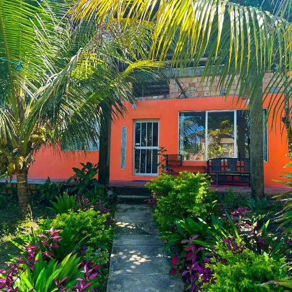 Otorongo Guest House, hotel in Iquitos