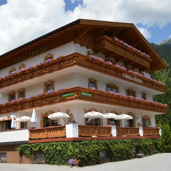 Tirolerhof, hotel a Lermoos