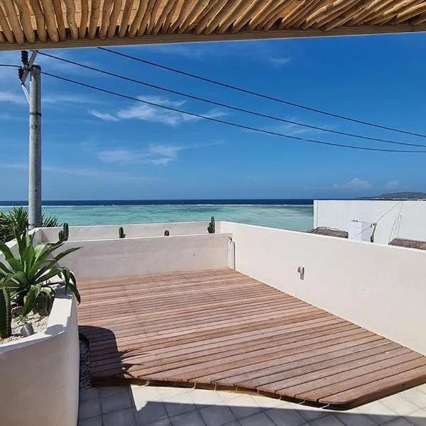 Shore Thing Gili Air Beachfront Apartment, ξενοδοχείο σε Gili Air