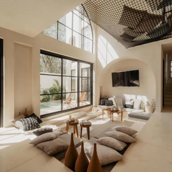 Villa Viento 4br 8pp Private Pool Rooftop Security, hôtel à Tulum