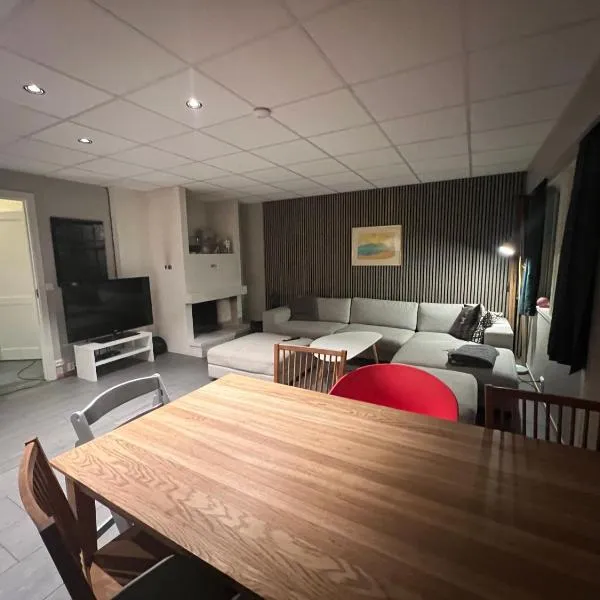 Spacious 2-bedroom holiday apartment - Hemsedal Veslehorn 14, hôtel à Hemsedal