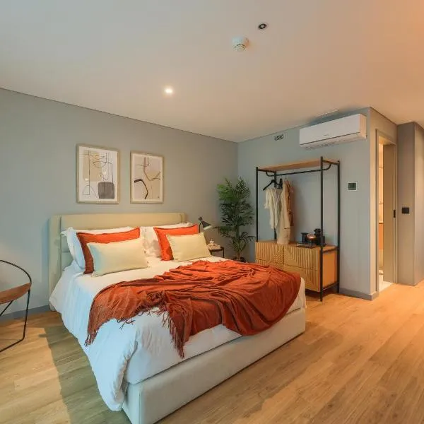 Nôma Living Icon Apartments، فندق في بورتو
