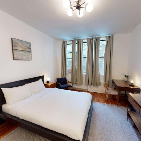 Apartment 388: Upper East Side, Нью-Йорк