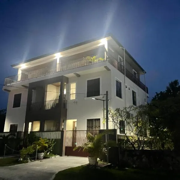Apex boutique apartments, hotel v destinaci Georgetown