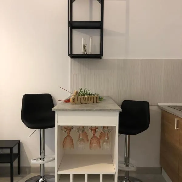 La Mika -Your Home, hotel in Bucharest