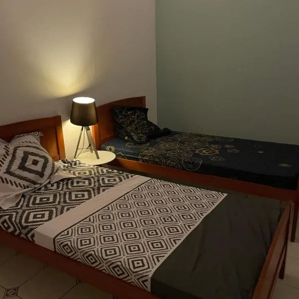 Case colorée, hotel in Saint-Joseph