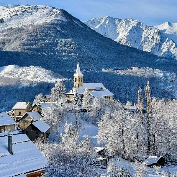 Hôtel Chalet Le Panoramique, hotel in Mizoën