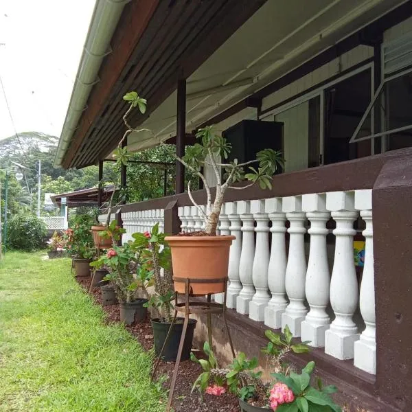 Ravehei smile relais 3 Huahine、Haapuのホテル