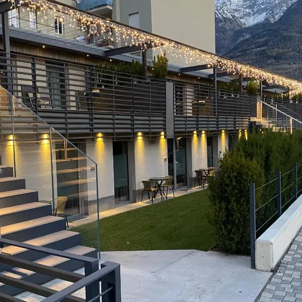 Sui Generis - Aosta Urban Apartments、アオスタのホテル