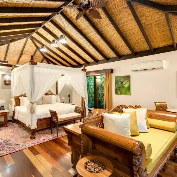 Hideaway Rio Celeste Hotel, hotel in Bijagua