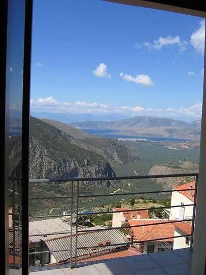 THOLOS HOTEL, ξενοδοχείο στους Δελφούς