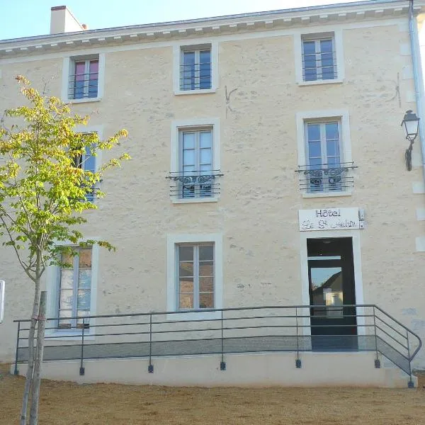 Hotel Le Saint Aubin โรงแรมในChevillé